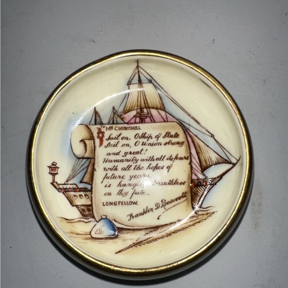 PARAGON Patriotic Series Plate with Cream and Brown